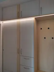 Flurschrank