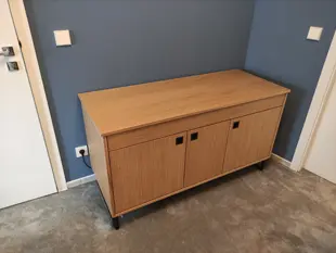 Sideboard und Schreibtisch in einem